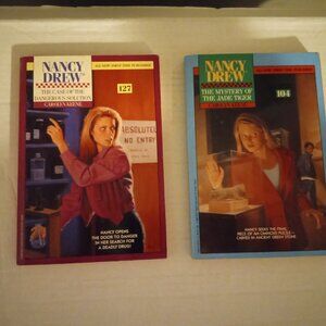 Vintage Nancy Drew Books #104 & #127
